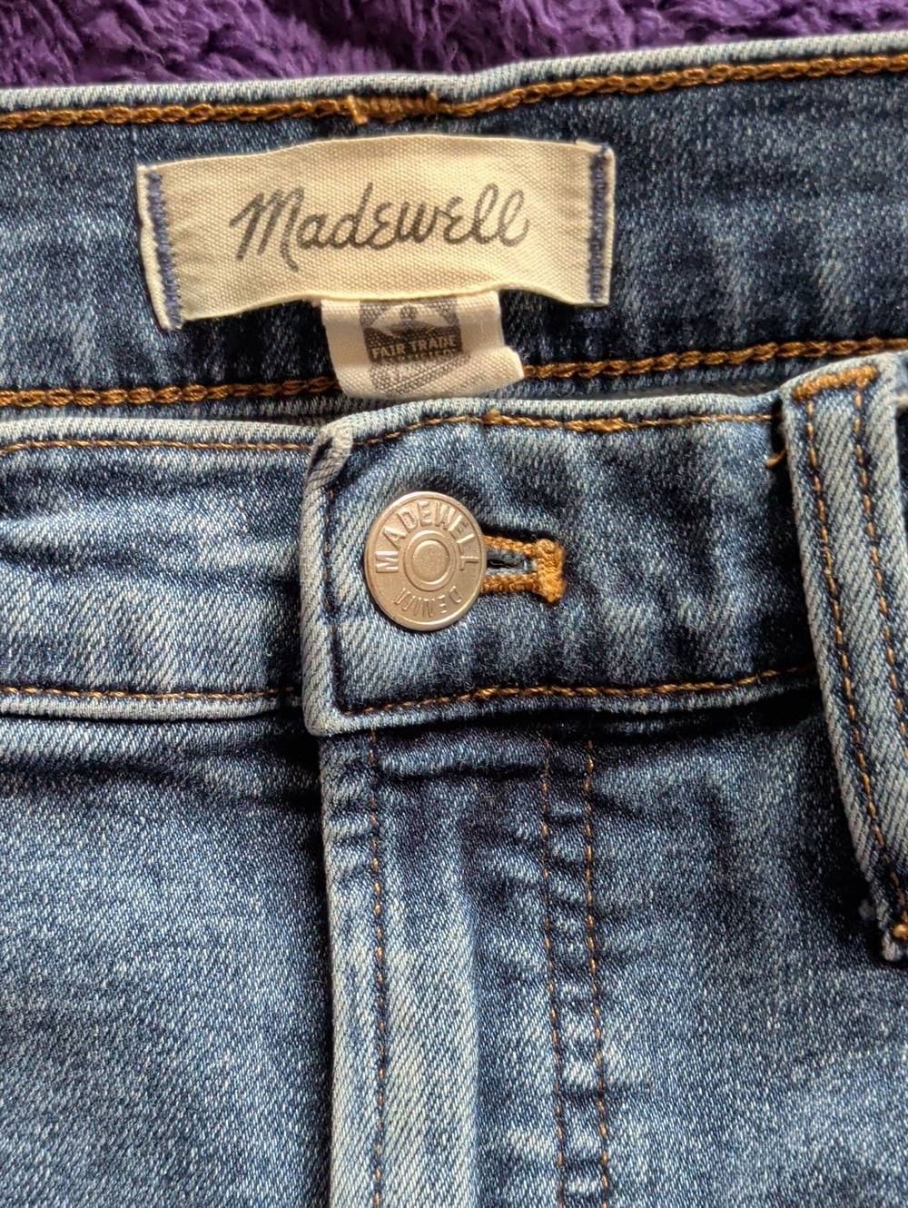 Madewell Medium Blue Denim Jeans with Contrast Stitching